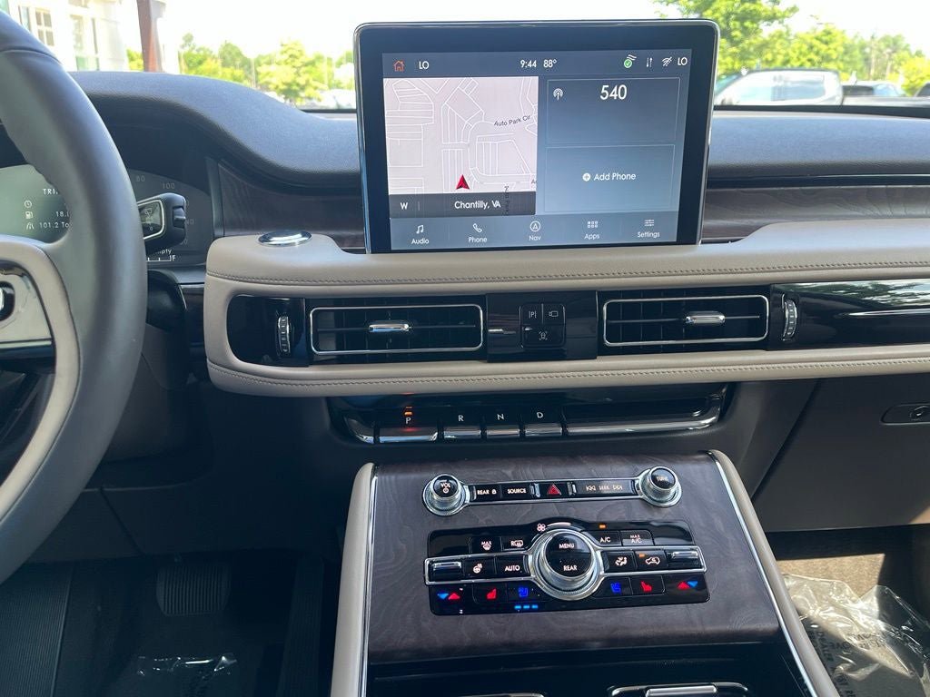 Certified 2023 Lincoln Aviator Reserve w/ Equipment Group 201A AWD/4WD image 30