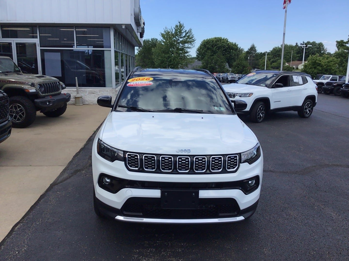 Certified 2026 Jeep Compass Limited AWD/4WD image 2