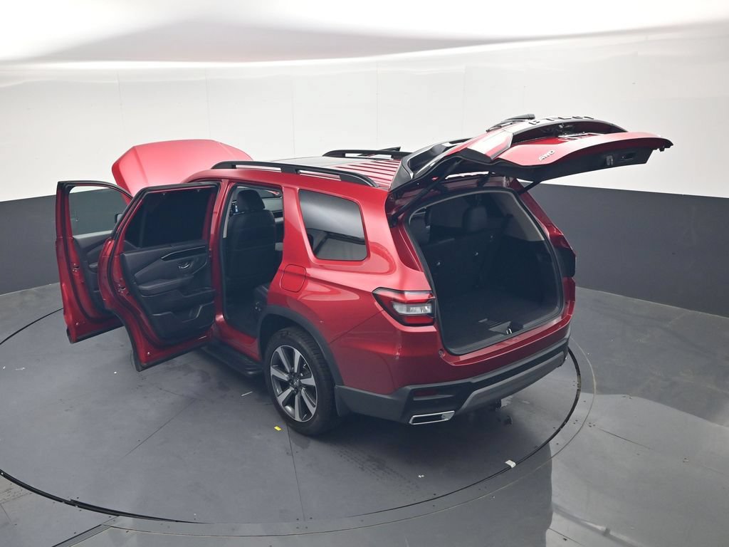 Used 2024 Honda Pilot Touring image 42