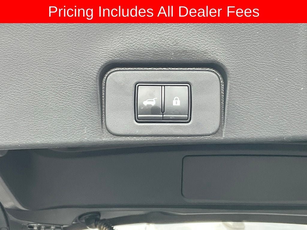 Used 2023 Nissan Rogue SL w/ SL Premium Package AWD/4WD image 17