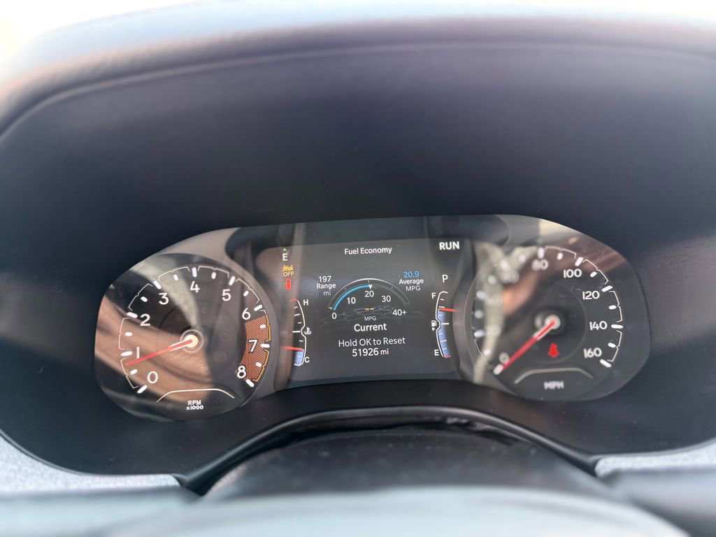 Used 2024 Jeep Compass Latitude AWD/4WD image 21