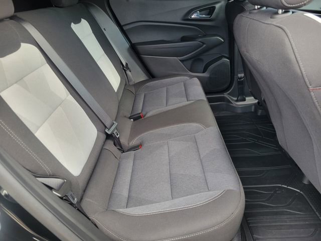 Used 2024 Chevrolet Trax RS image 14