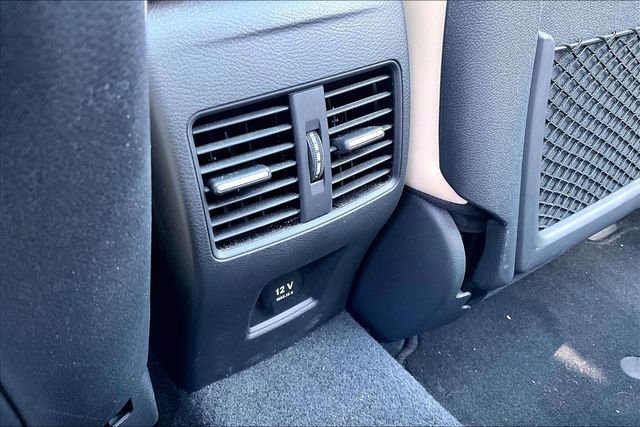 Used 2018 INFINITI QX30 Premium w/ Navigation Package image 33