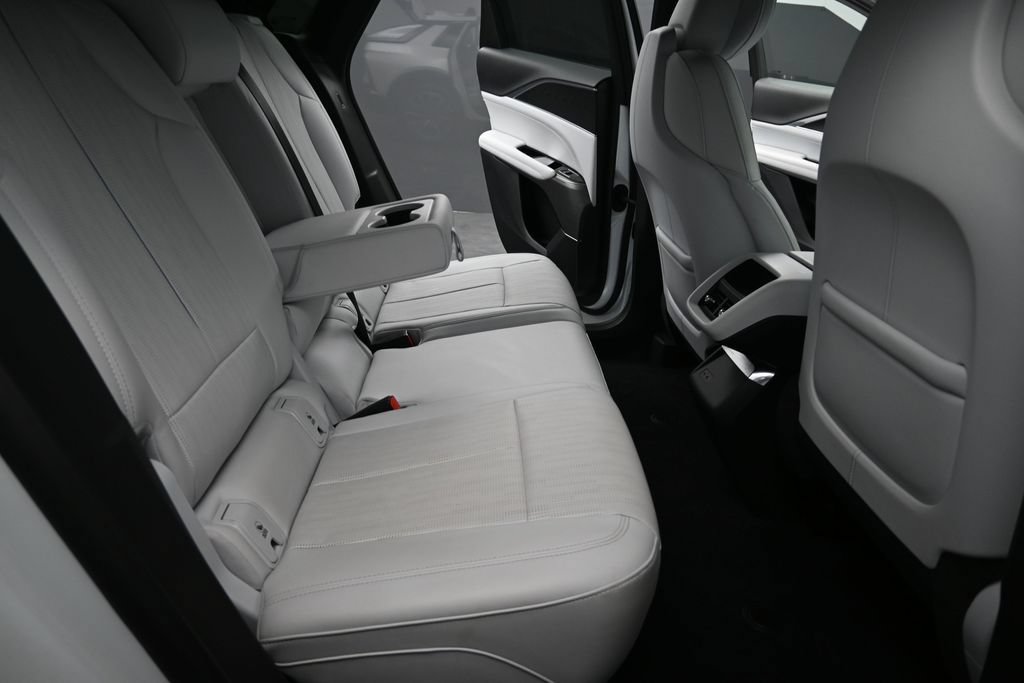 Certified 2024 Cadillac Lyriq Sport AWD/4WD image 19