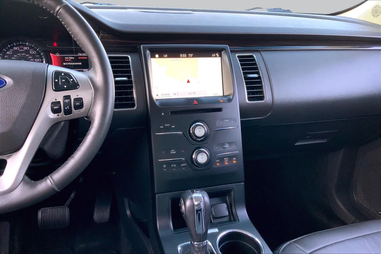 Used 2018 Ford Flex SEL w/ Equipment Group 202A AWD/4WD image 7