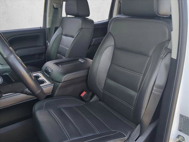 Used 2018 GMC Sierra 3500 Denali w/ Duramax Plus Package AWD/4WD image 16