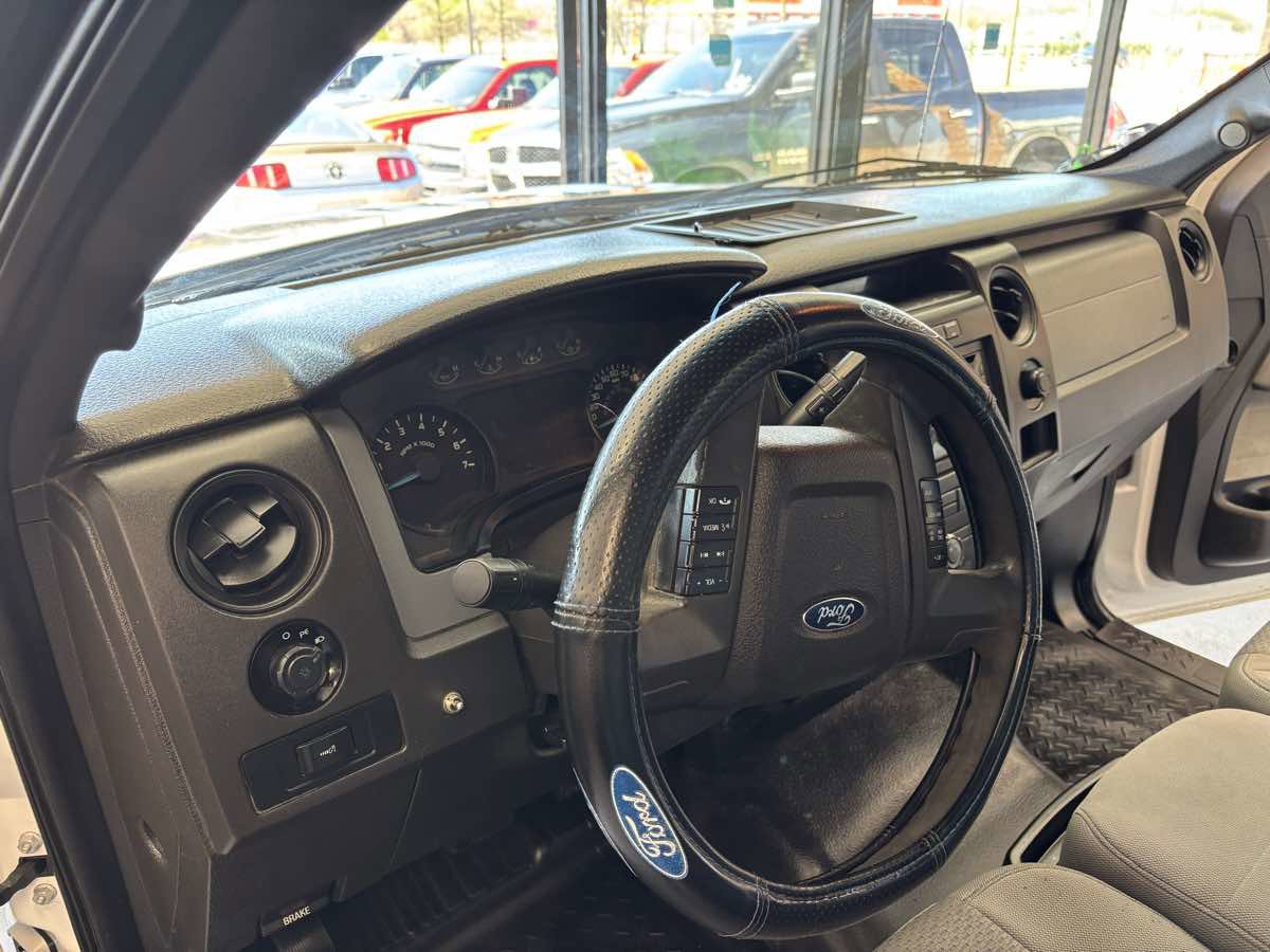 Used 2014 Ford F150 XL w/ Equipment Group 101A Mid image 10