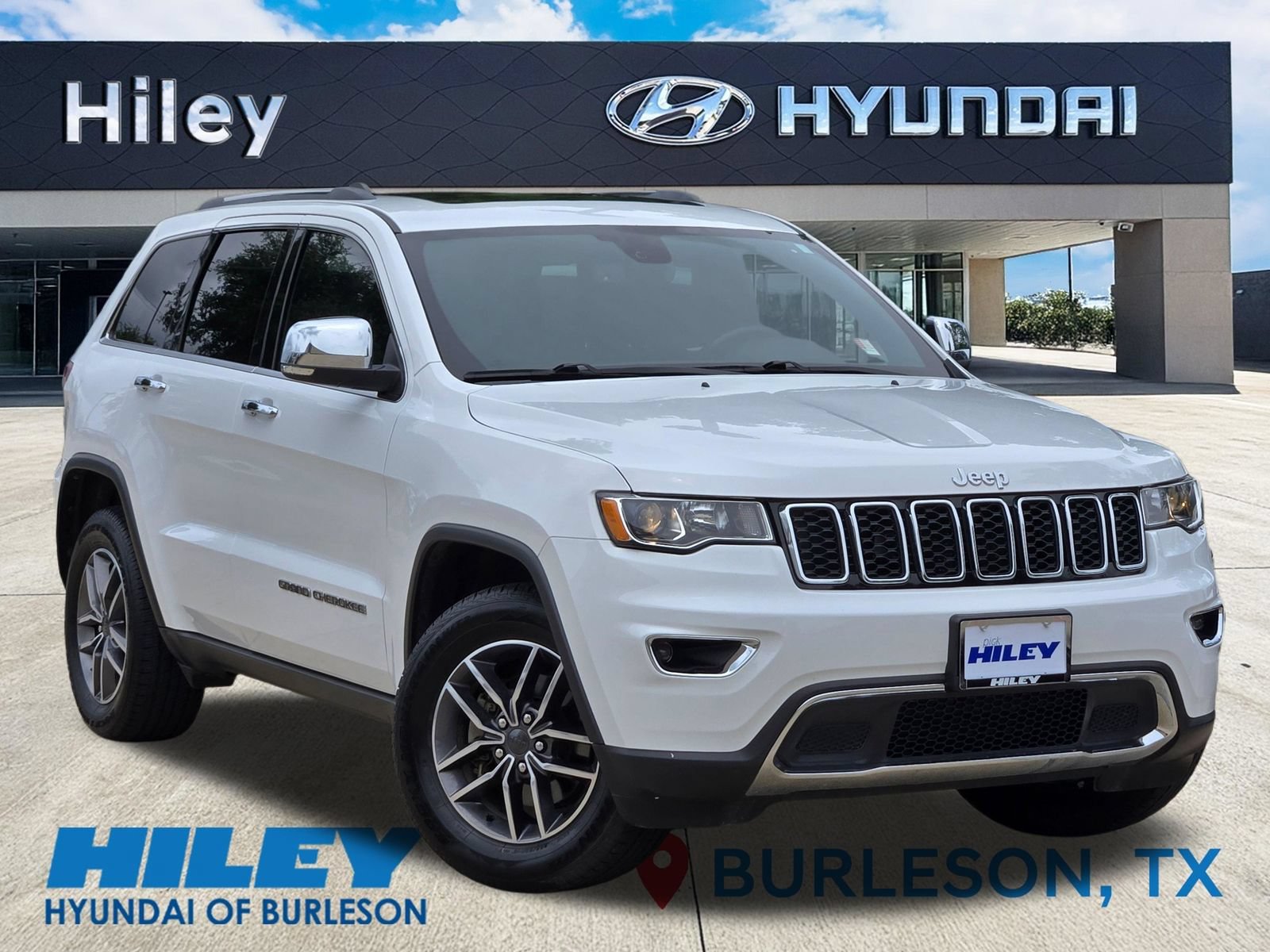Used 2020 Jeep Grand Cherokee Limited w/ Luxury Group II RWD image 2