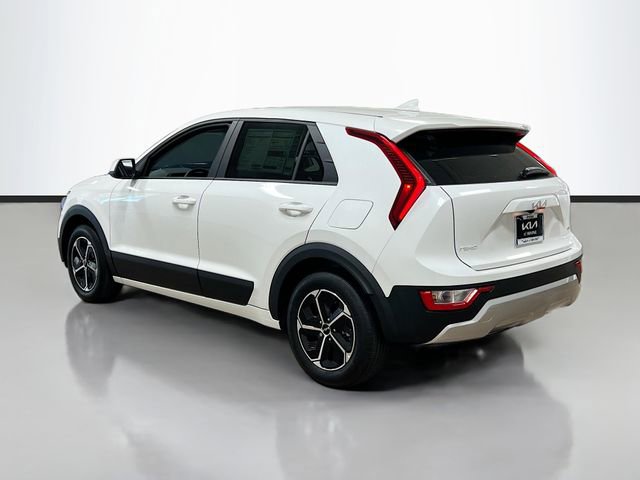 New 2026 Kia Niro LX image 5