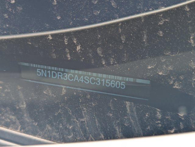 Used 2025 Nissan Pathfinder SL FWD image 12