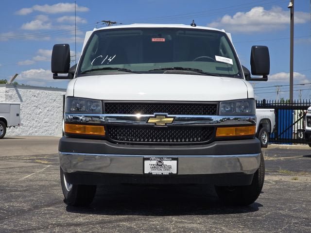 New 2026 Chevrolet Express 3500 w/ Power Convenience Package RWD image 9