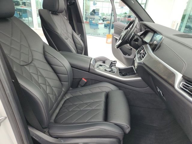 Used 2023 BMW X5 xDrive40i w/ Premium Package image 23