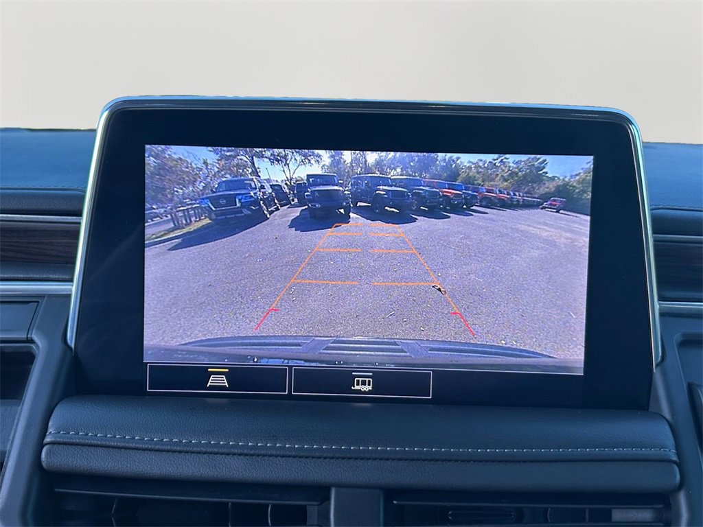 Used 2021 Chevrolet Tahoe Z71 image 26