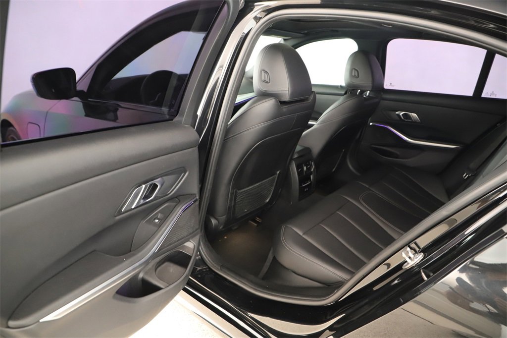 Used 2022 BMW 330e w/ M Sport Package image 27