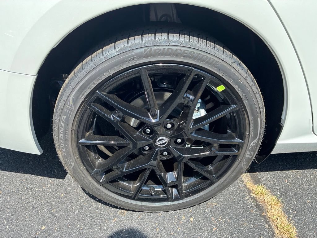 New 2026 Nissan Altima 2.5 SR w/ SR Midnight Edition Package AWD/4WD image 10