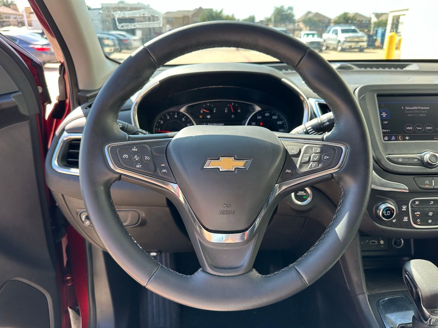 Used 2024 Chevrolet Equinox LT image 12