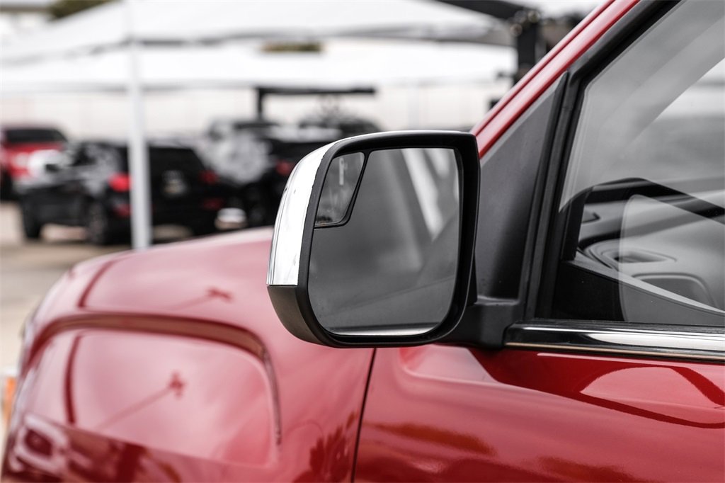 Used 2016 GMC Canyon SLT image 41