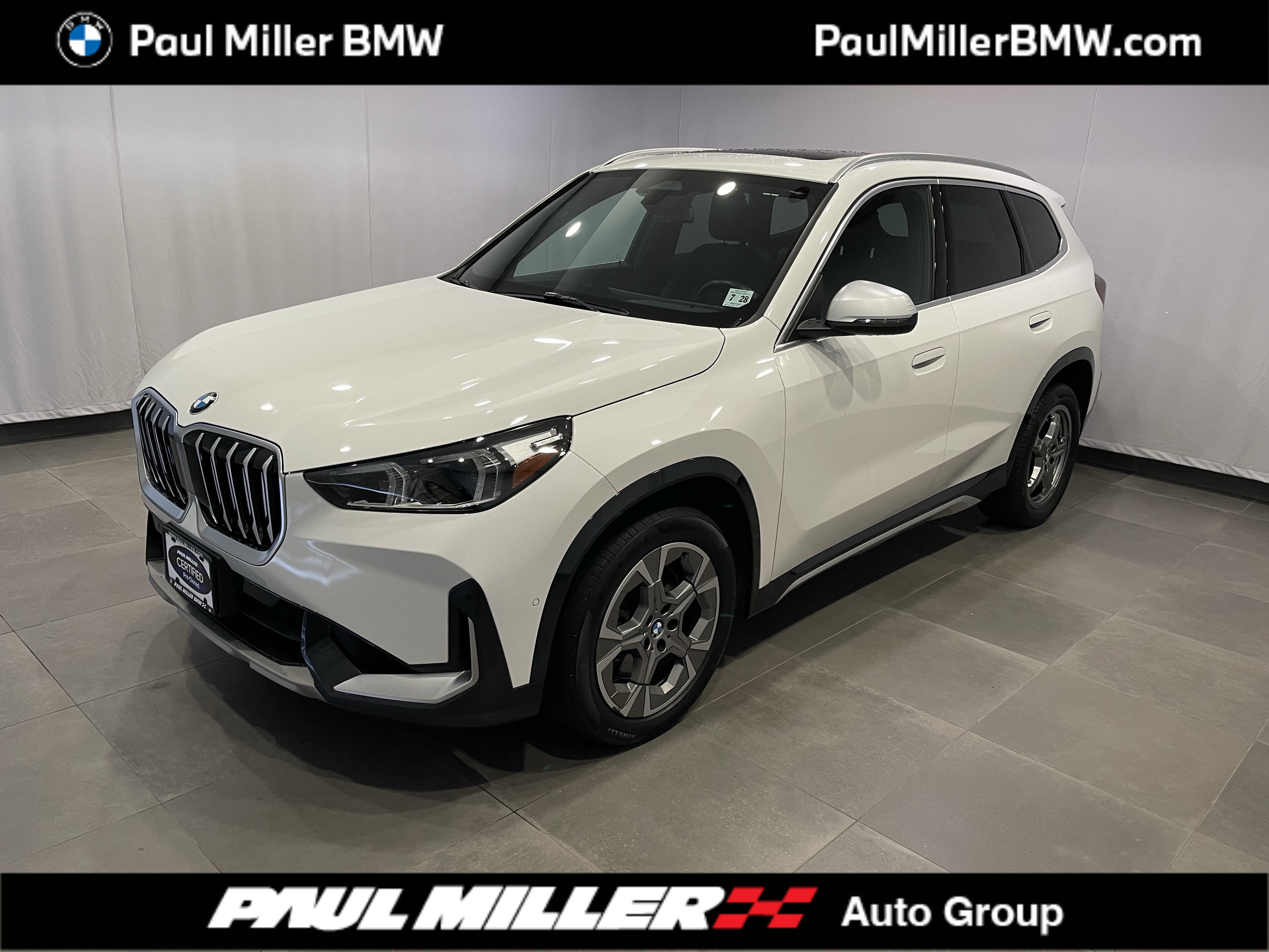Used 2023 BMW X1 xDrive28i w/ Convenience Package AWD/4WD image 1