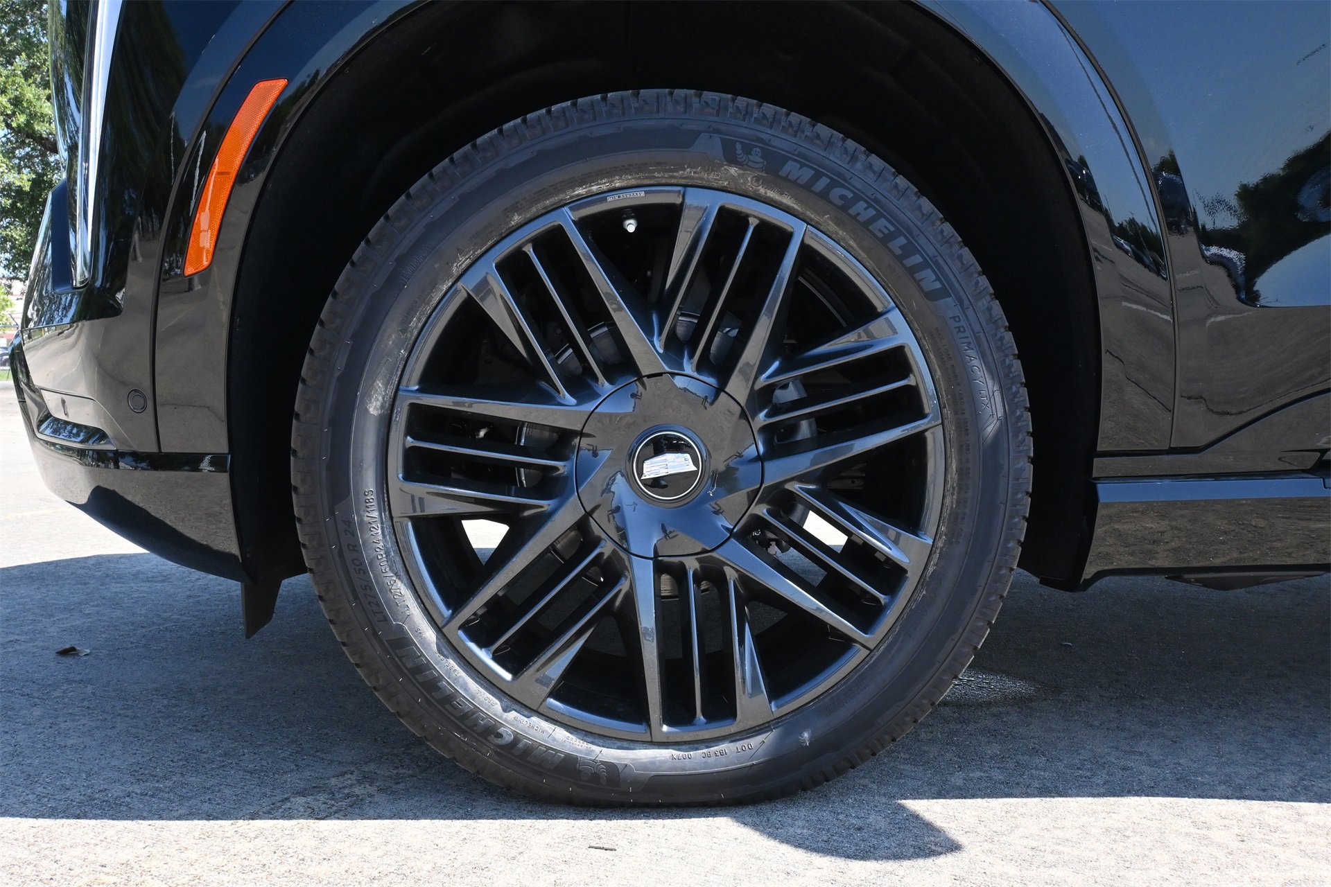 New 2026 Cadillac Escalade IQ Sport 1 w/ LPO, ONYX Package image 30