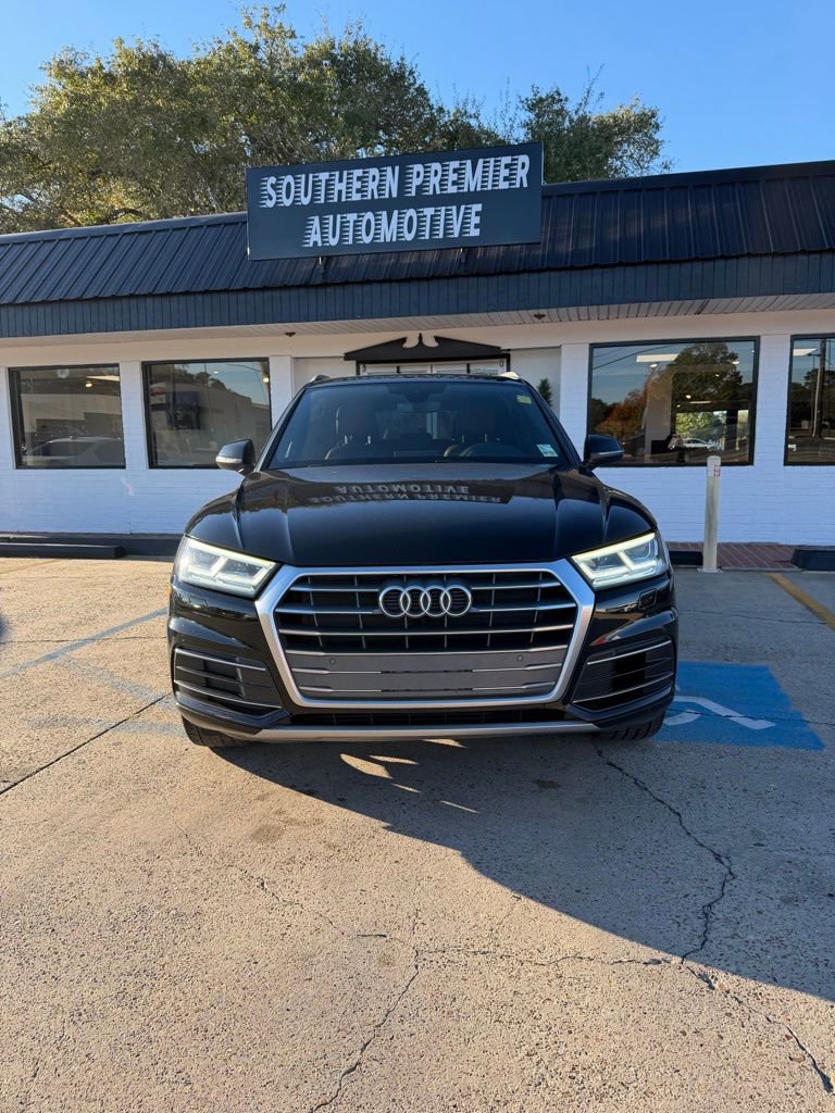Used 2018 Audi Q5 2.0T Premium Plus w/ Premium Plus Package image 2