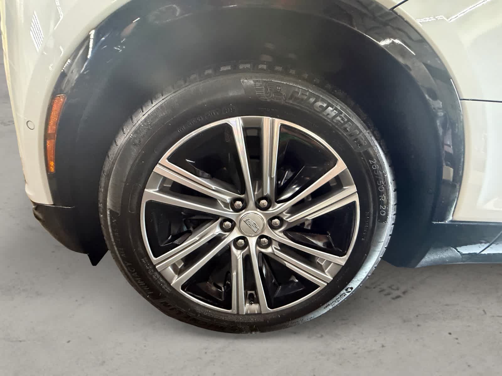Used 2024 Cadillac Lyriq Luxury w/ LPO, Floor Liner Package AWD/4WD image 10