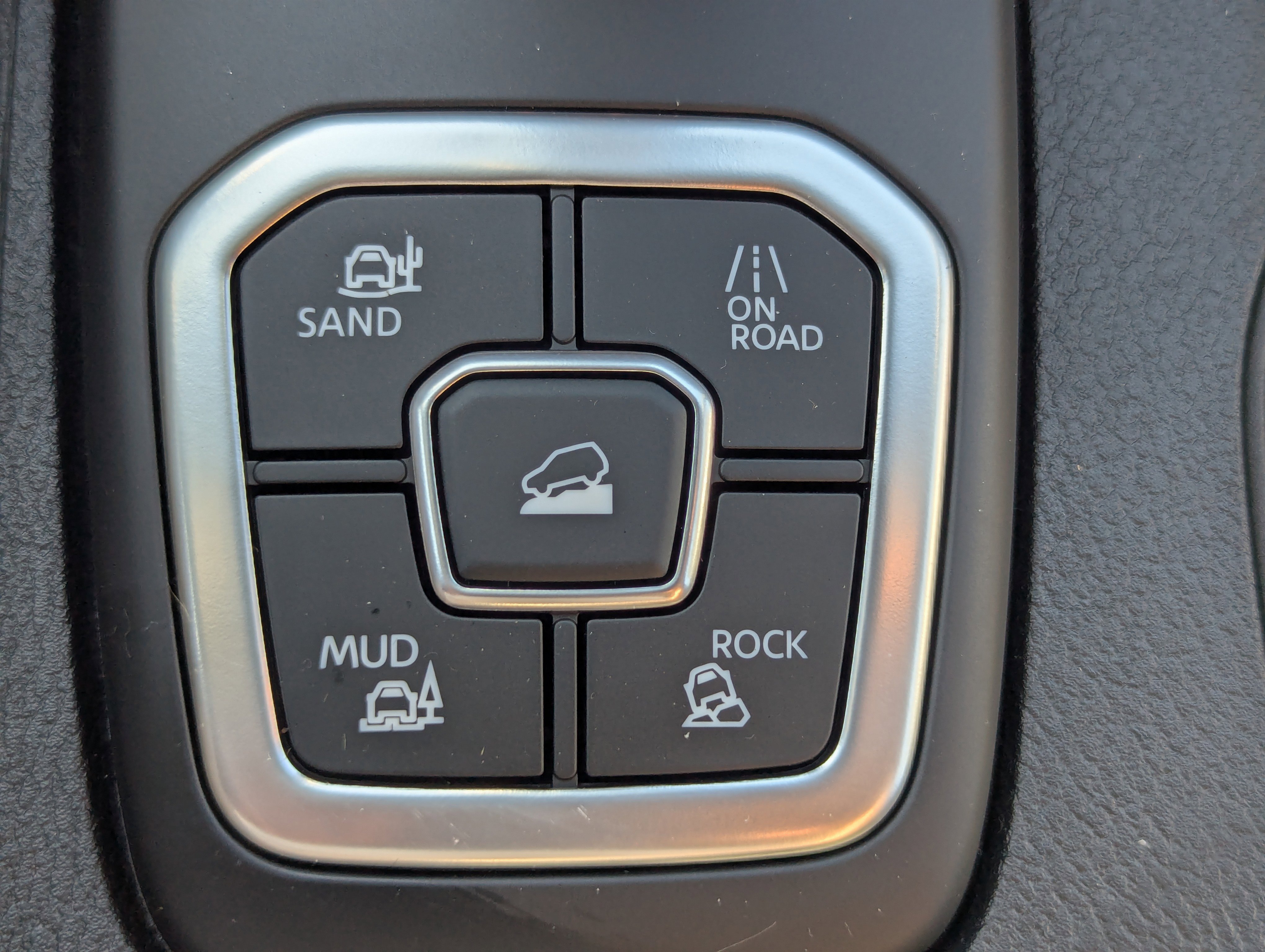 New 2026 Nissan Frontier PRO-4X image 29