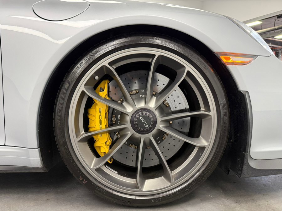 Used 2014 Porsche 911 GT3 RWD image 87