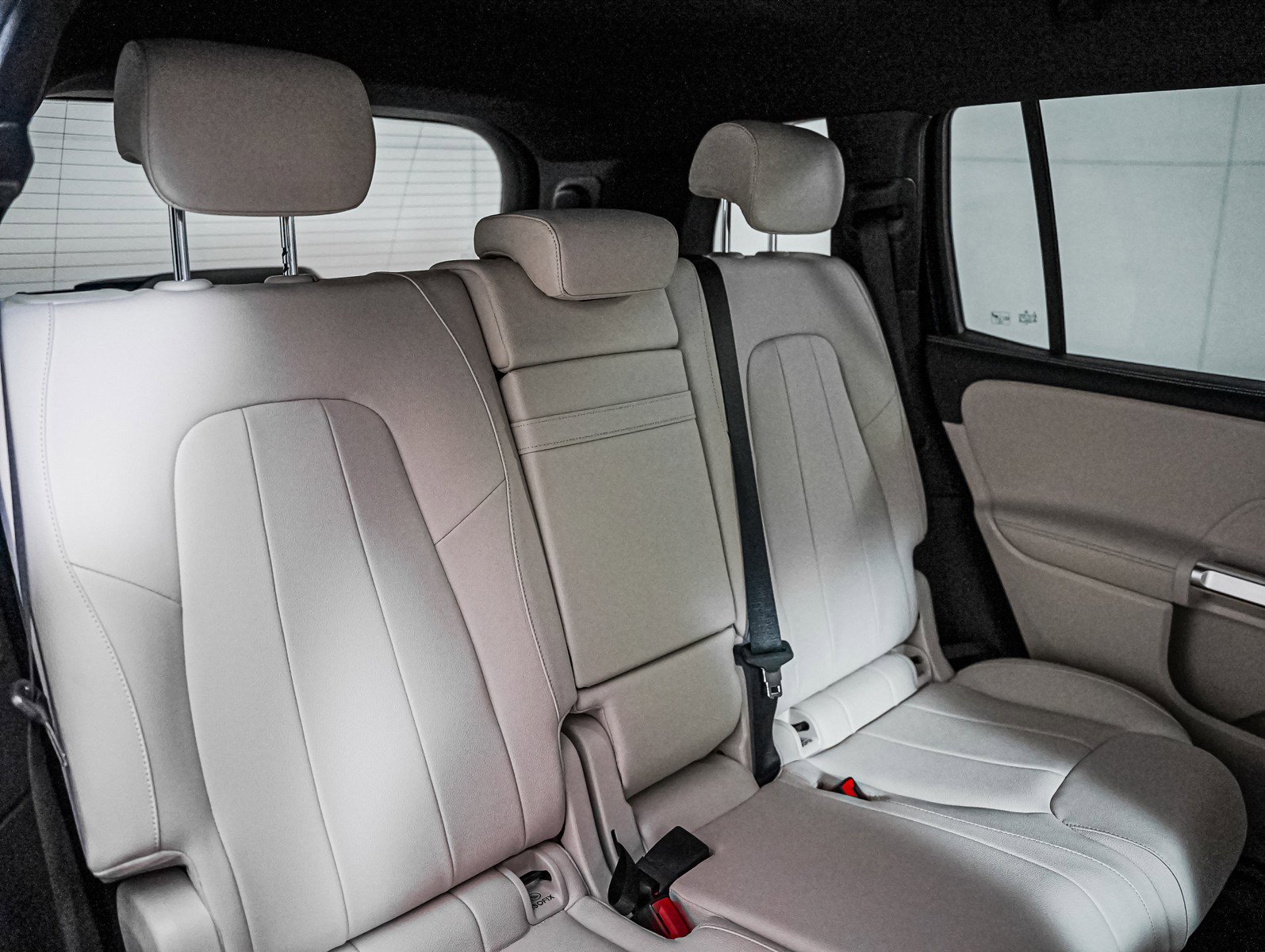 Certified 2023 Mercedes-Benz EQB 300 300 4MATIC image 14