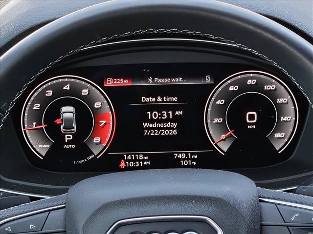 Certified 2024 Audi SQ5 Premium Plus w/ Premium Plus Package AWD/4WD image 17