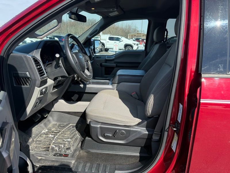 Used 2015 Ford F150 XLT w/ Equipment Group 302A Luxury image 10