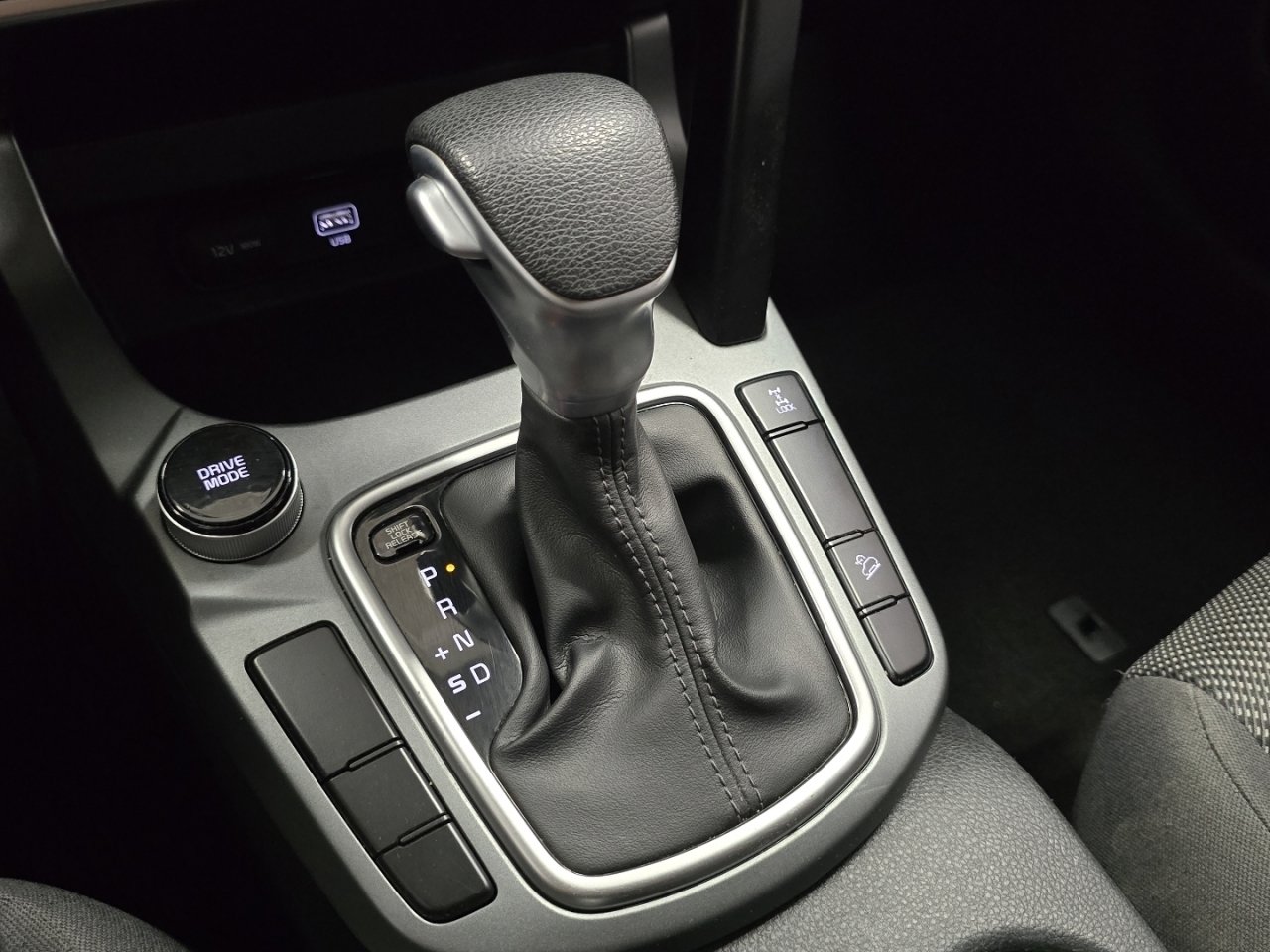 Used 2021 Kia Seltos LX image 28