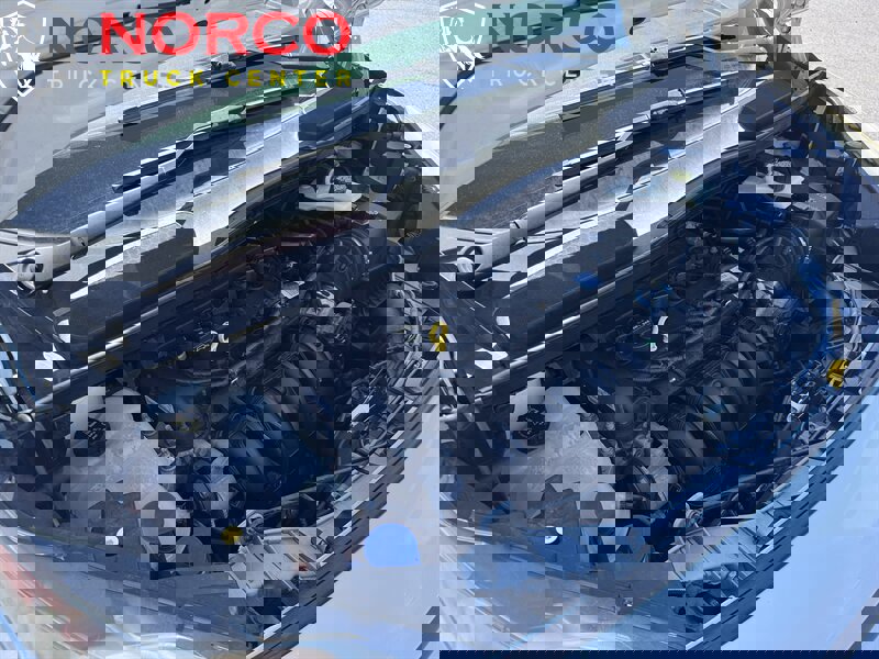 Used 2015 Ford Transit Connect XL image 28