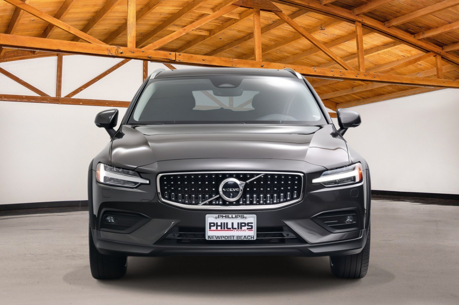 Used 2024 Volvo V60 B5 Cross Country Ultimate w/ Protection Package Premier AWD/4WD image 8