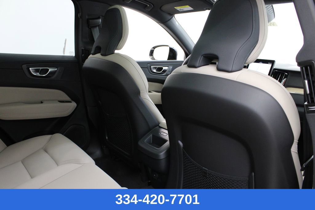 New 2026 Volvo XC60 B5 Plus w/ Climate Package image 20