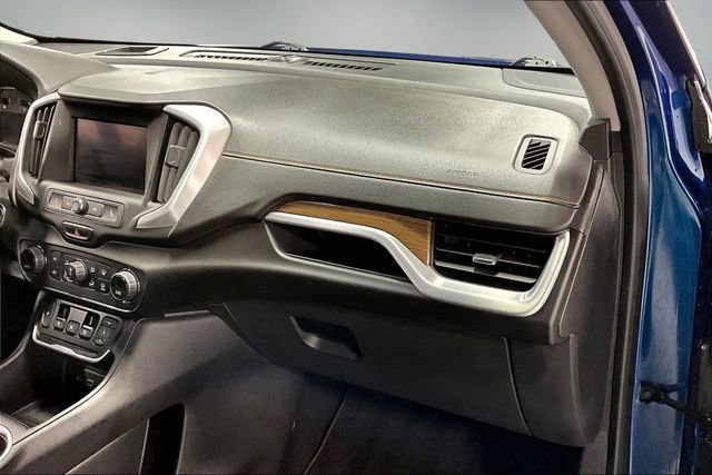 Used 2020 GMC Terrain SLE w/ Driver Convenience Package FWD image 24