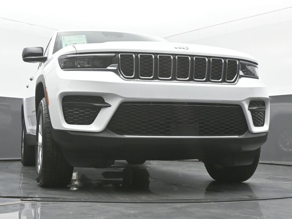 New 2025 Jeep Grand Cherokee Laredo X w/ Luxury Tech Group I image 51