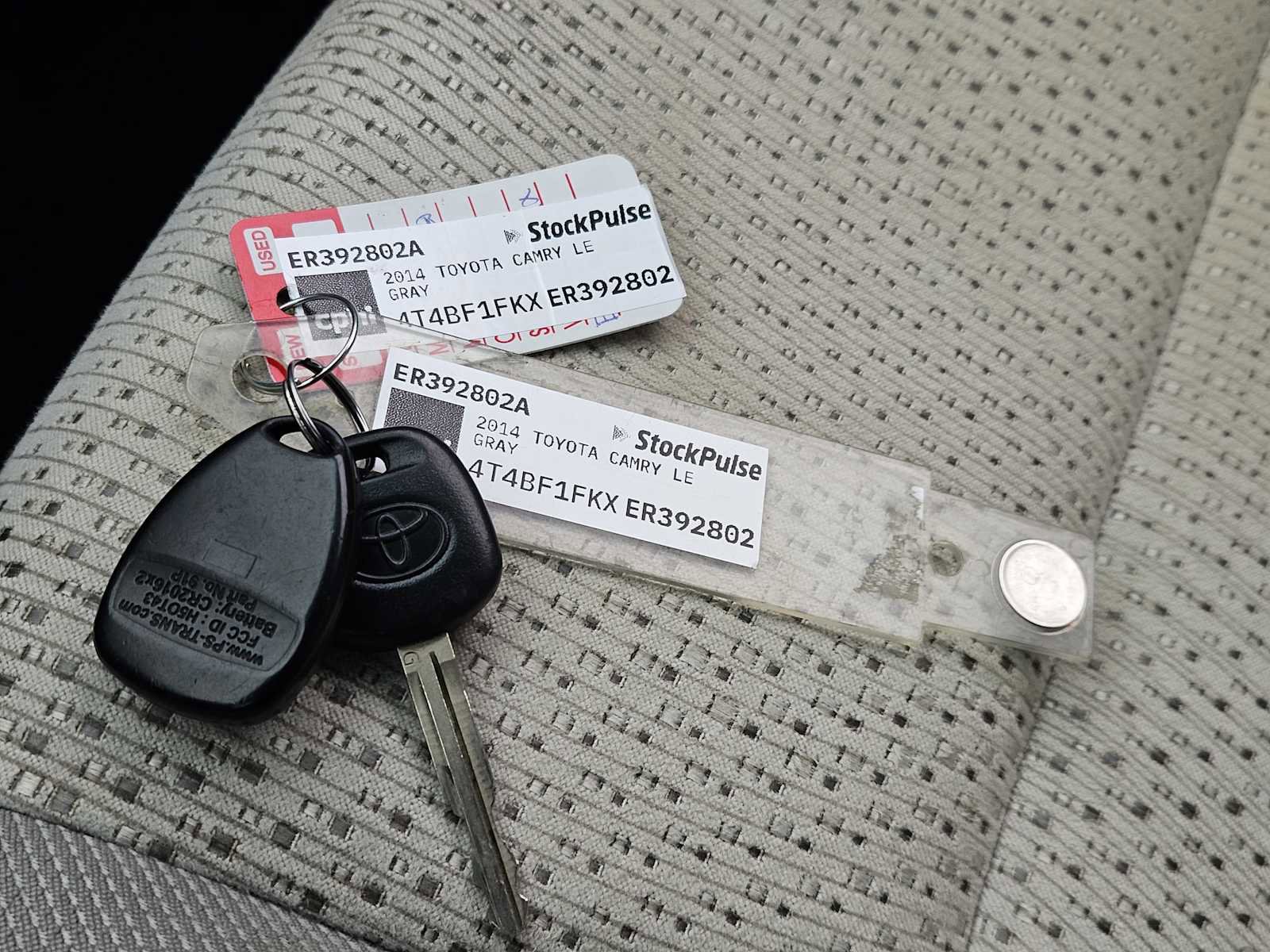 Used 2014 Toyota Camry L FWD image 30