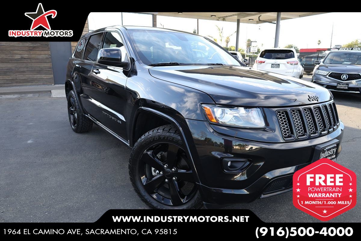 Used 2015 Jeep Grand Cherokee Altitude image 1