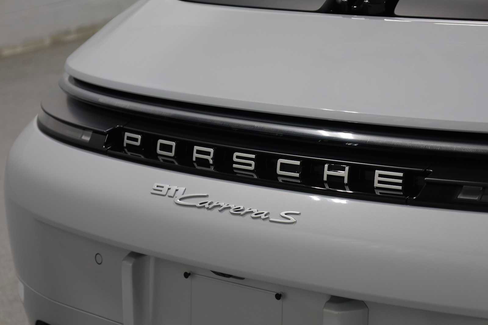 Certified 2025 Porsche 911 Carrera S image 9