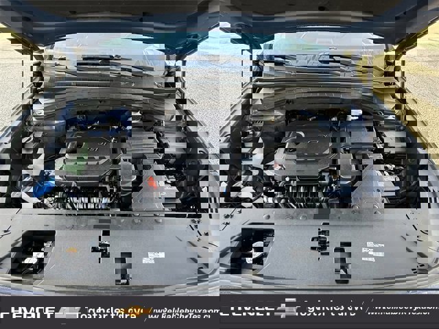 Used 2019 Hyundai Santa Fe SE image 32