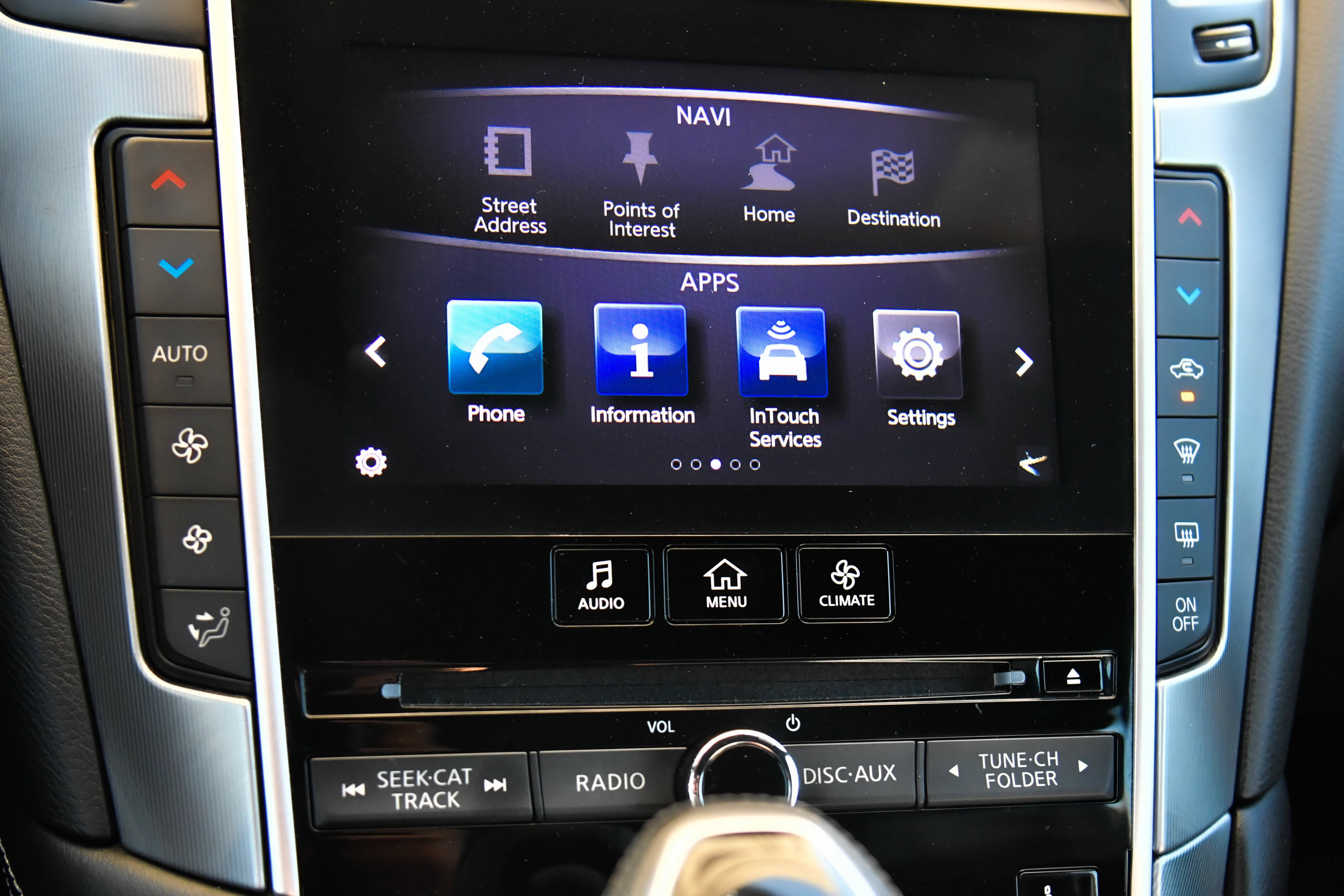 Used 2019 INFINITI Q60 3.0t Luxe w/ Essential Package RWD image 22