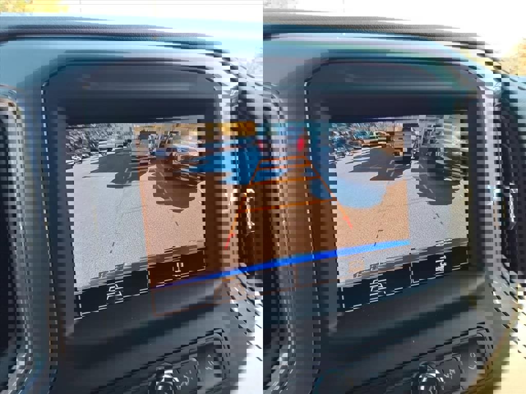 Used 2025 Chevrolet Silverado 1500 Custom image 21