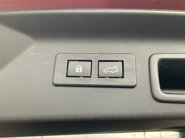 Certified 2025 Subaru Forester Limited image 11