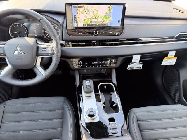 New 2026 Mitsubishi Outlander SE FWD image 19