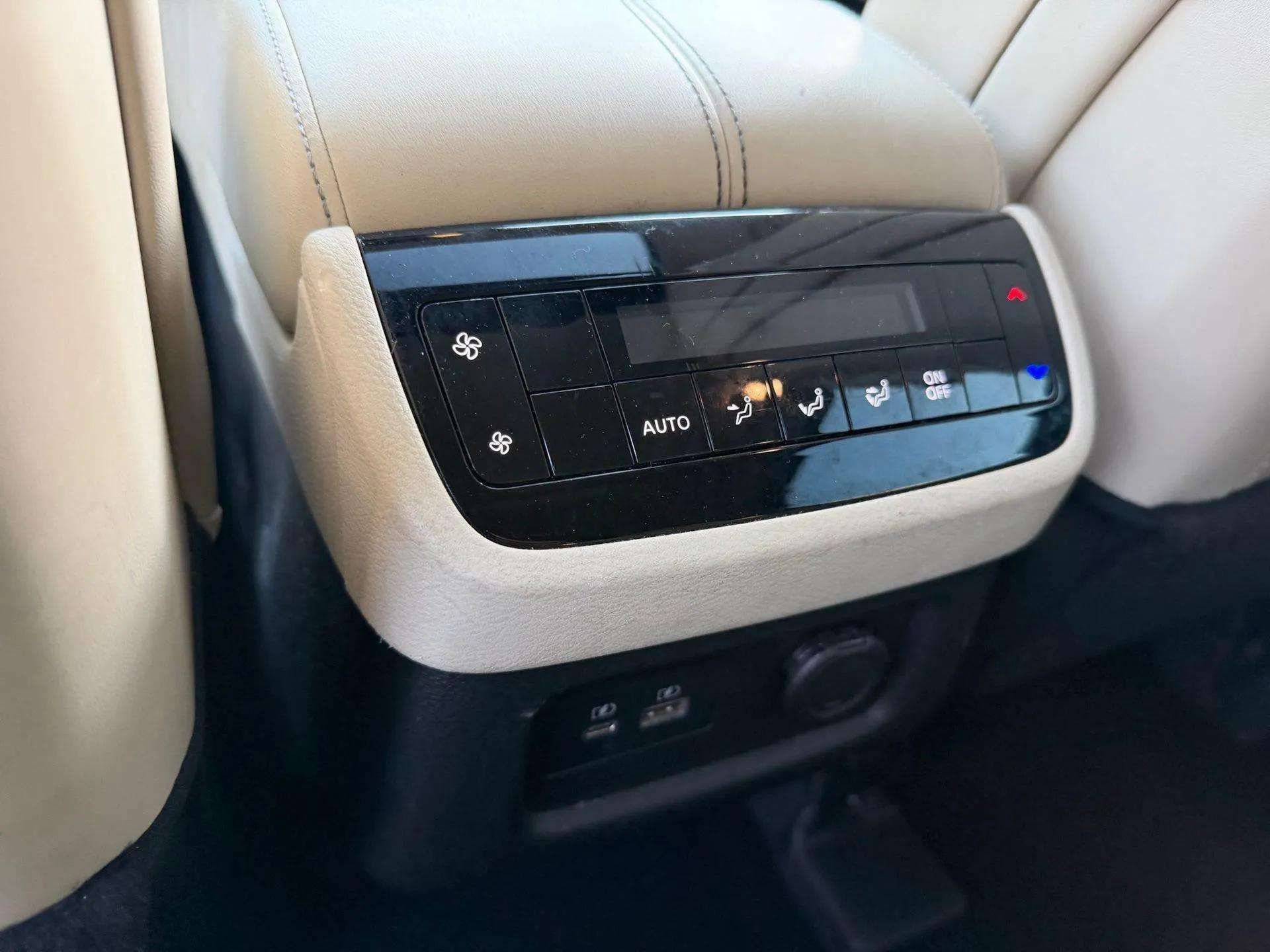 Used 2023 INFINITI QX60 Luxe w/ Cargo Package image 25