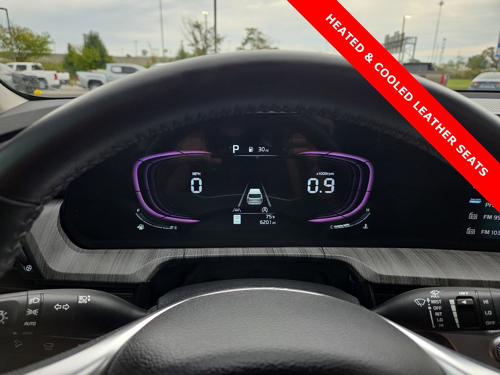 Used 2024 Kia Telluride EX image 23