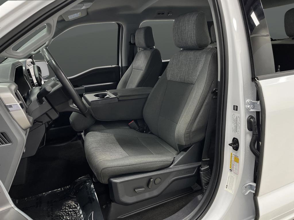 Used 2023 Ford F150 XLT w/ Equipment Group 302A High image 4