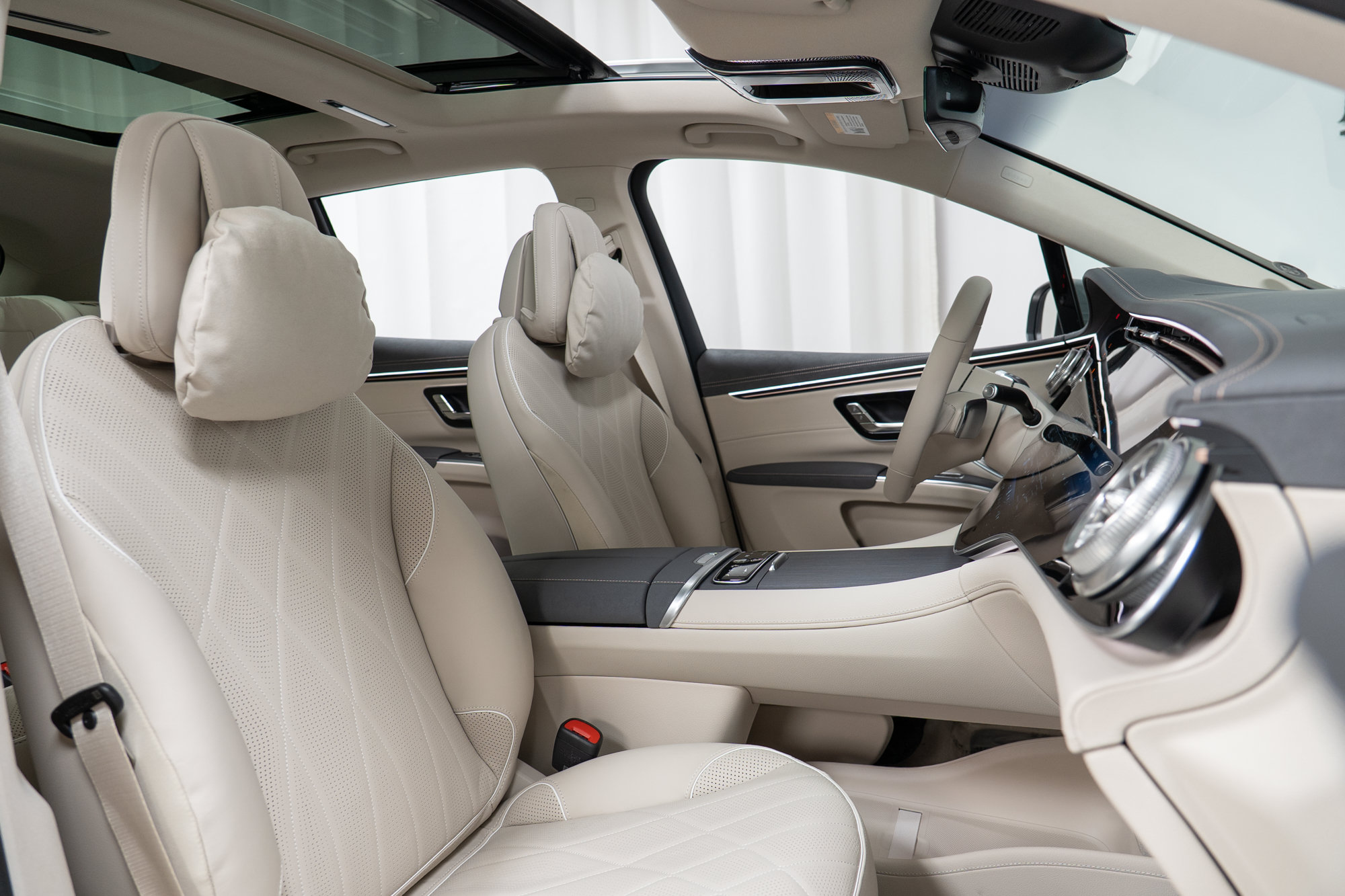 New 2026 Mercedes-Benz EQS 400 4MATIC SUV image 22