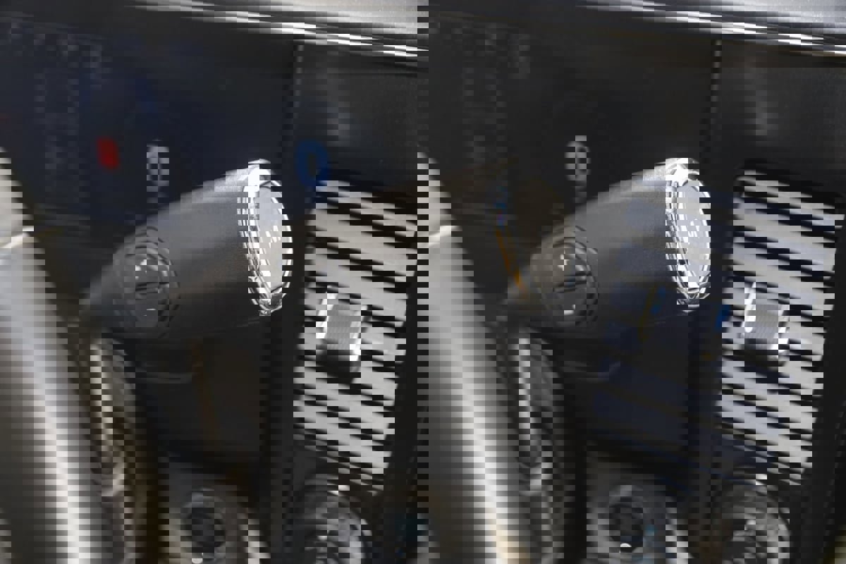 Used 2024 Ford F350 Platinum image 7