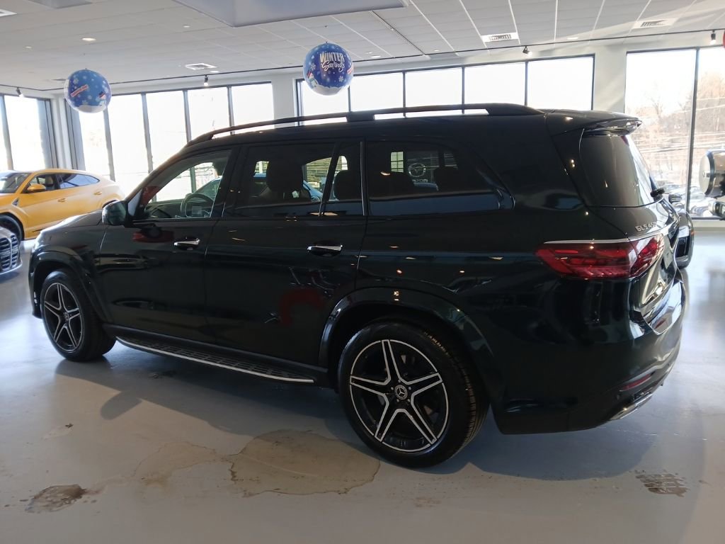 Used 2024 Mercedes-Benz GLS 450 4MATIC image 5